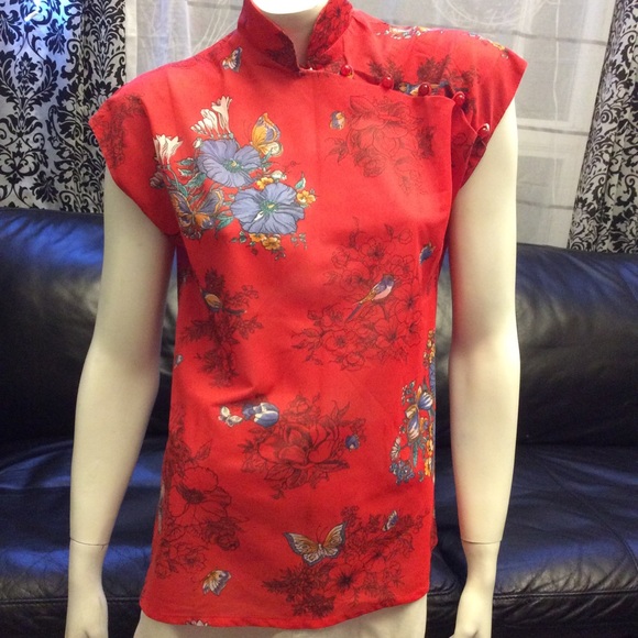 Tops - sheer red floral short sleeve kimono top